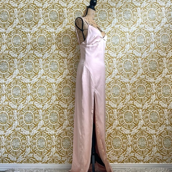 NWT Naked Wardrobe Satin Dreams Side Slit Slip Maxi Dress Blush Pink size M - Picture 9 of 11